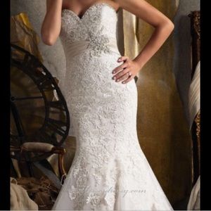 Mori Lee 1903 never worn soft gold stitching